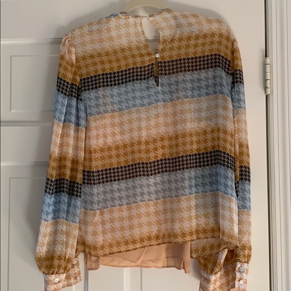 NWT Roller Rabbit Top - Picture 3 of 4